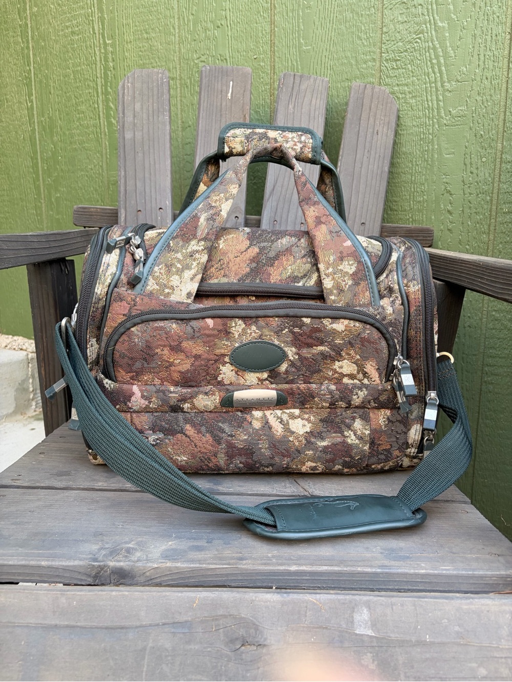 Vintage Tapestry Pattern Duffel Bag - Green/Brown Atlantic